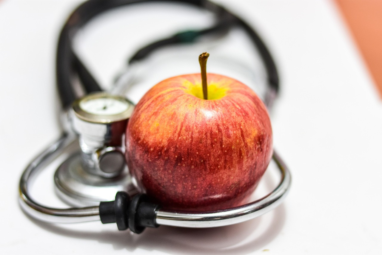 Profilaktyka i szybka reakcja - kiedy warto skonsultować się z endokrynologiem i urologiem?