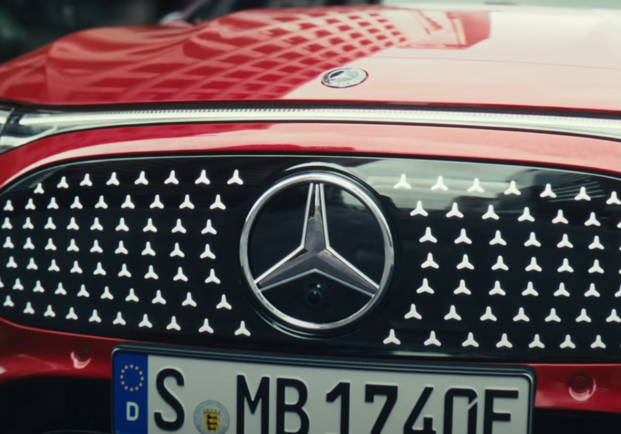 Elektryczny Mercedes CLA z dużym zasięgiem i systemem MB-OS